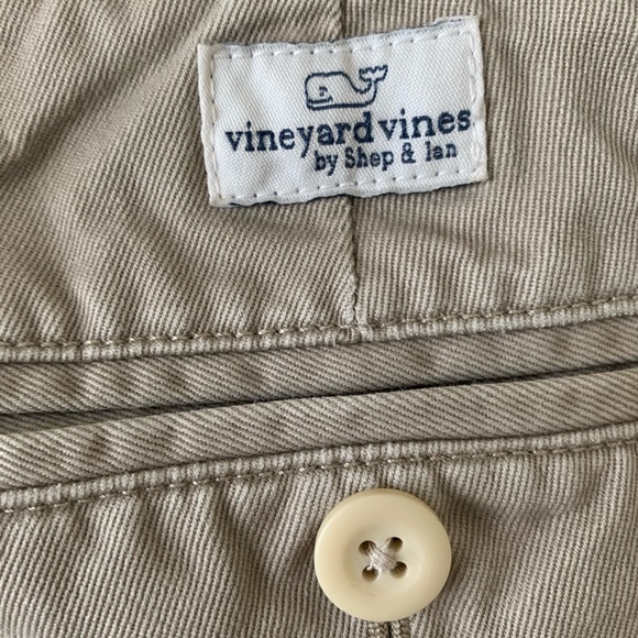 Men’s Vineyard Vine Club Pants - Picture 3 of 6